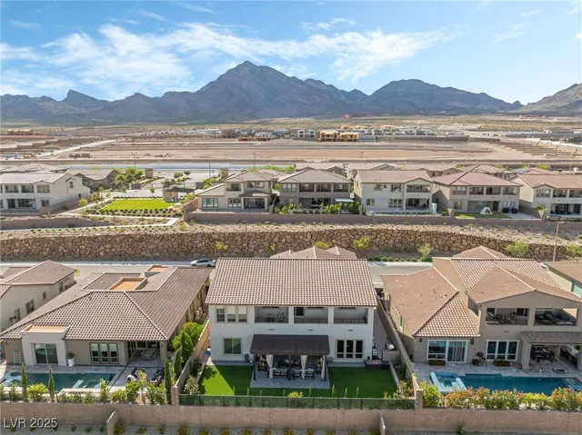 $1,750,000 | 212 Harris Peak Street, Las Vegas, NV 89138