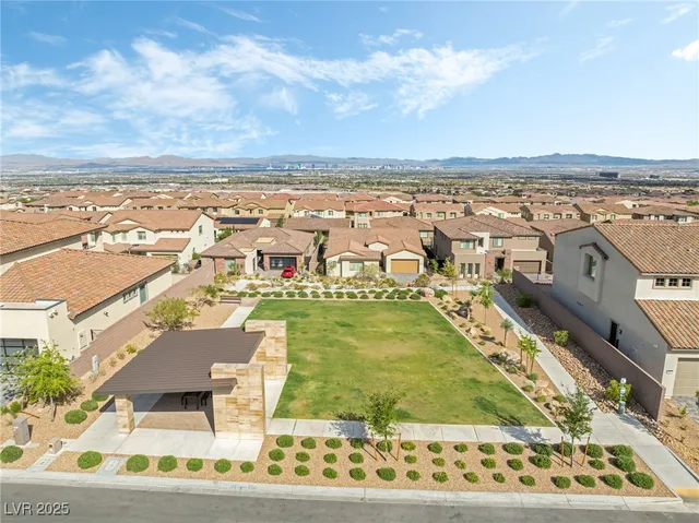 $1,750,000 | 212 Harris Peak Street, Las Vegas, NV 89138