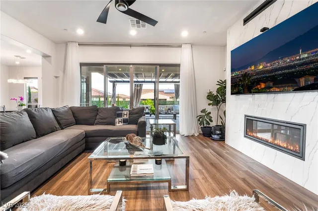 $1,750,000 | 212 Harris Peak Street, Las Vegas, NV 89138