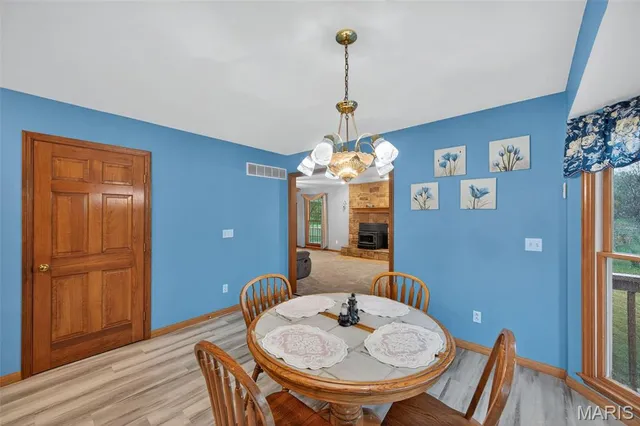 $589,900 | 23 Prairie Crossing Drive, St. Paul, MO 63366