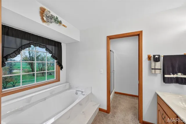 $589,900 | 23 Prairie Crossing Drive, St. Paul, MO 63366