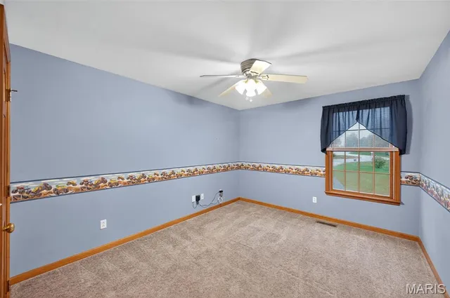 $589,900 | 23 Prairie Crossing Drive, St. Paul, MO 63366