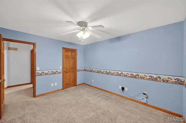 $589,900 | 23 Prairie Crossing Drive, St. Paul, MO 63366