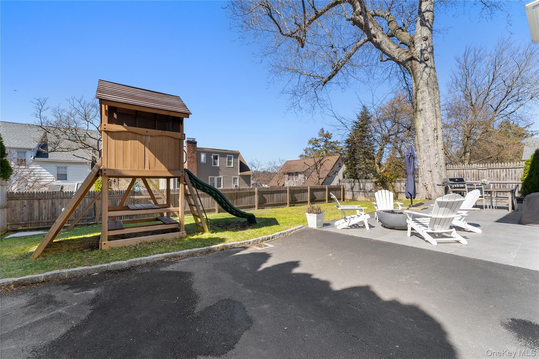 9 Rutgers Place Scarsdale, NY 10583 - Photo 26 of 28