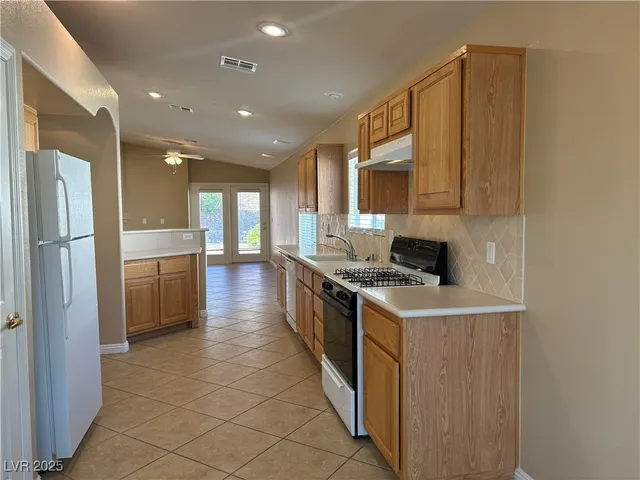 $1,995 | 2269 Dakota Sky Court, Henderson, NV 89052