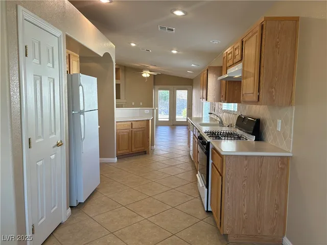 $1,995 | 2269 Dakota Sky Court, Henderson, NV 89052