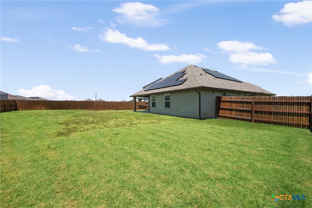 152 Beth Ann Loop Taylor, TX 76574 - Photo 40 of 40