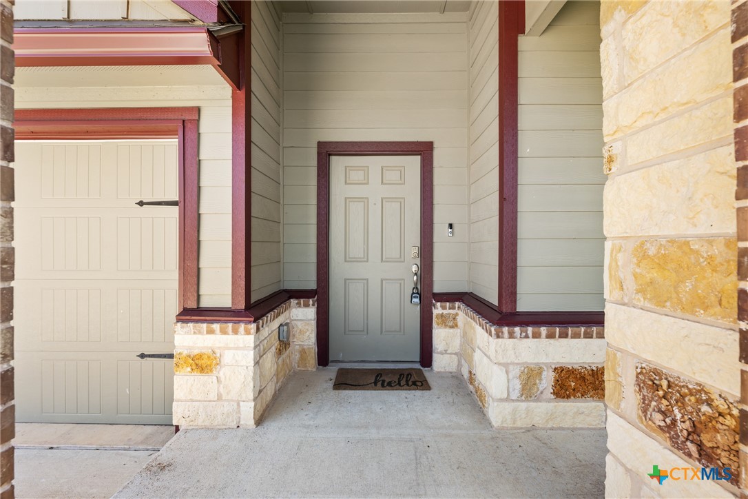 152 Beth Ann Loop Taylor, TX 76574 - Photo 6 of 40