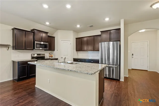 $338,000 | 152 Beth Ann Loop, Taylor, TX 76574