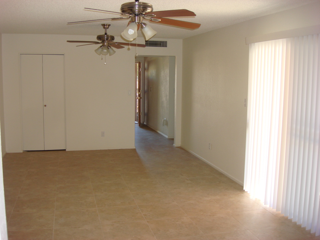 3631 West Shangri-la Road Phoenix, AZ 85029 - Photo 15 of 23 New Tile Floor, New Paint