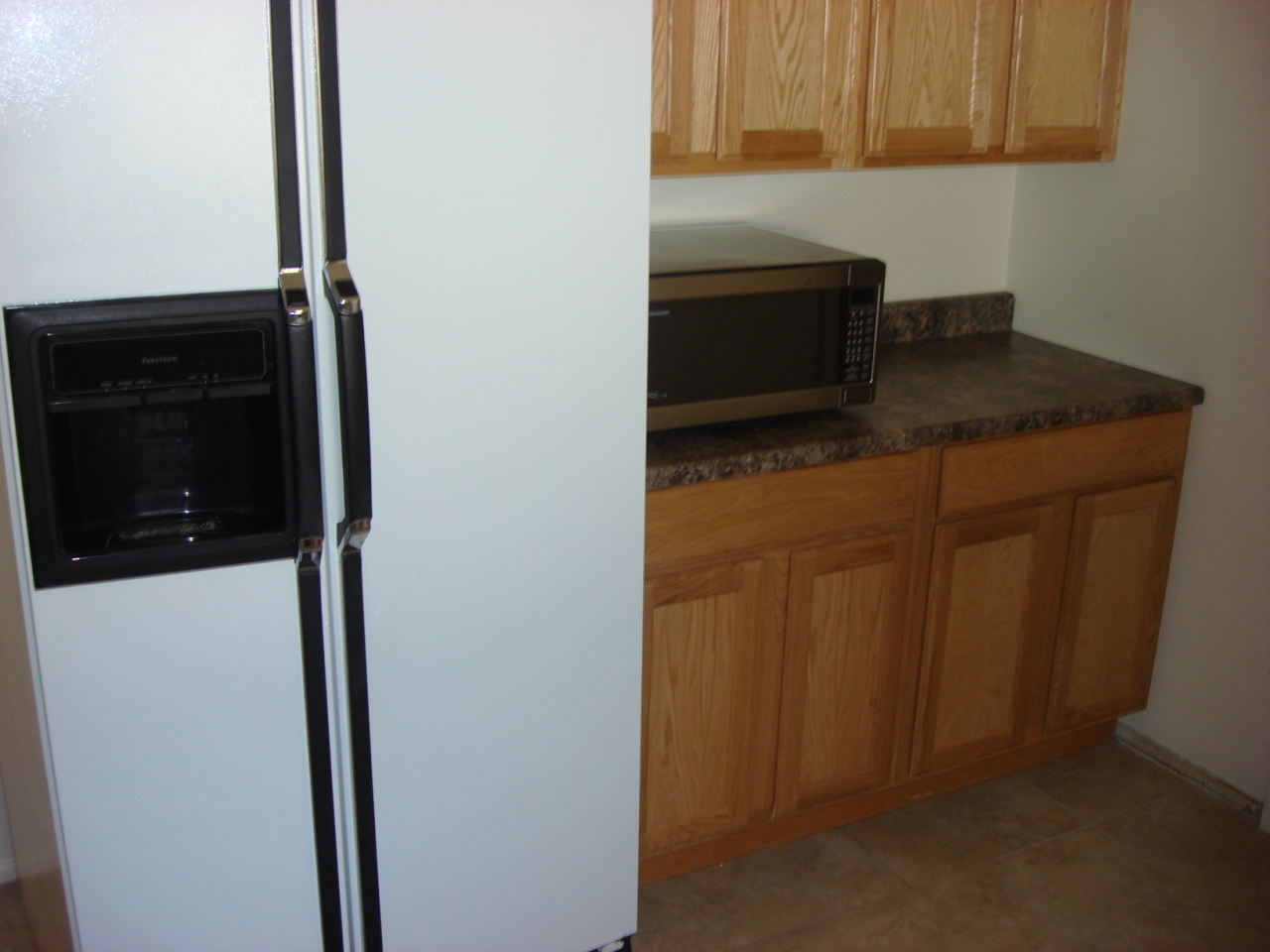 3631 West Shangri-la Road Phoenix, AZ 85029 - Photo 9 of 23 3631 W SHANGRI LA RD