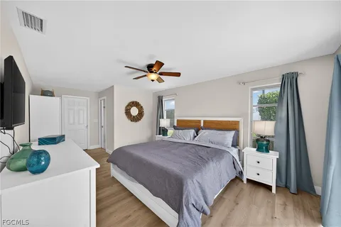 $690,000 | 124 Southwest 56th Terrace, Cape Coral, FL 33914