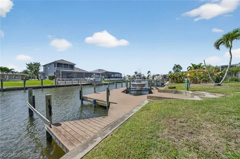 $690,000 | 124 Southwest 56th Terrace, Cape Coral, FL 33914