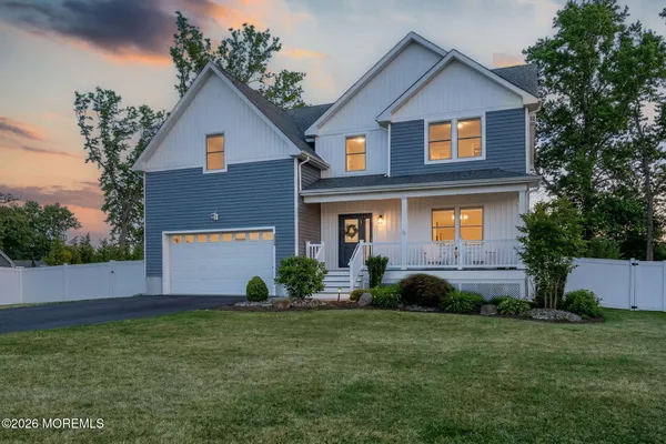 $899,000 | 312 Elm Court, Brick, NJ 08723