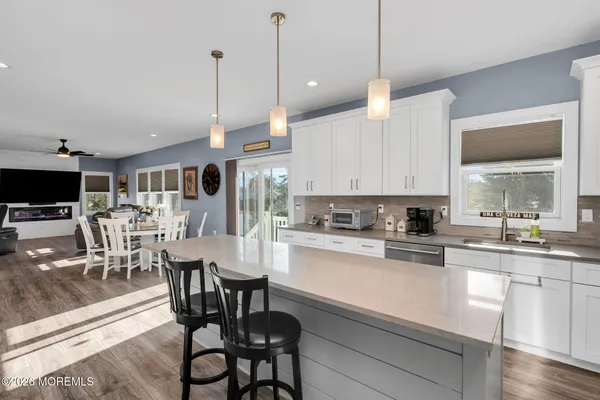 $899,000 | 312 Elm Court, Brick, NJ 08723