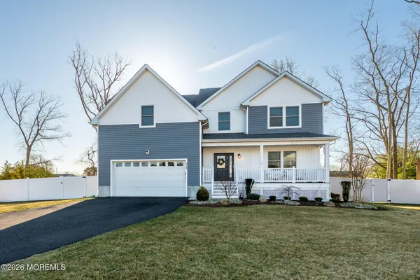 $899,000 | 312 Elm Court, Brick, NJ 08723