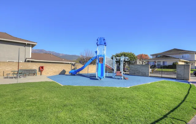 $695,000 | 5945 Hickory Street, Unit 4, Carpinteria, CA 93013