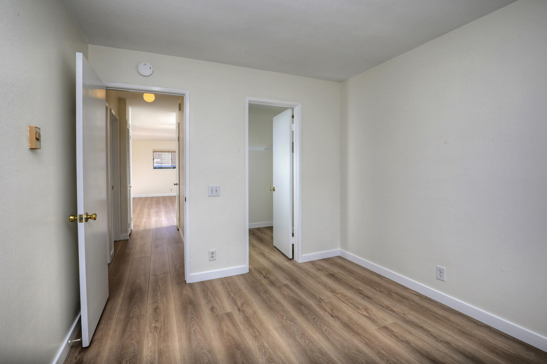 5945 Hickory Street, Unit 4 Carpinteria, CA 93013 - Photo 9 of 17 Second bedroom