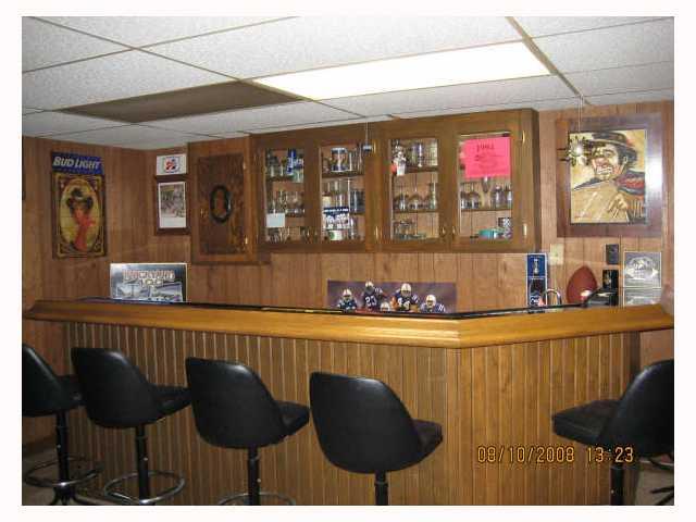 7729 Rucker Road Indianapolis, IN 46250 - Photo 4 of 4 Gallery Image 4