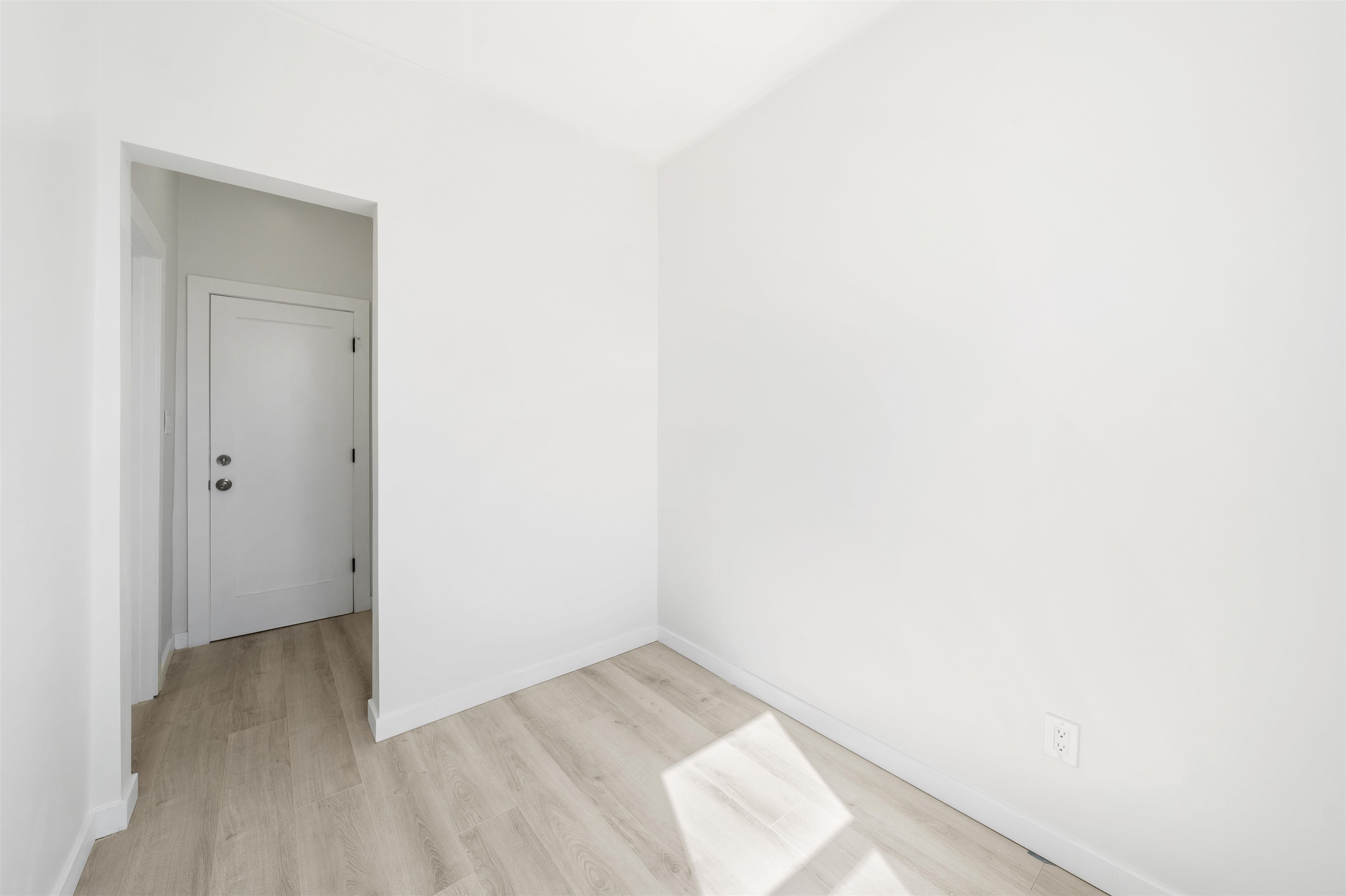 600 67th Street, Unit 2 West New York, NJ 07093 - Photo 12 of 13 a view of an empty room