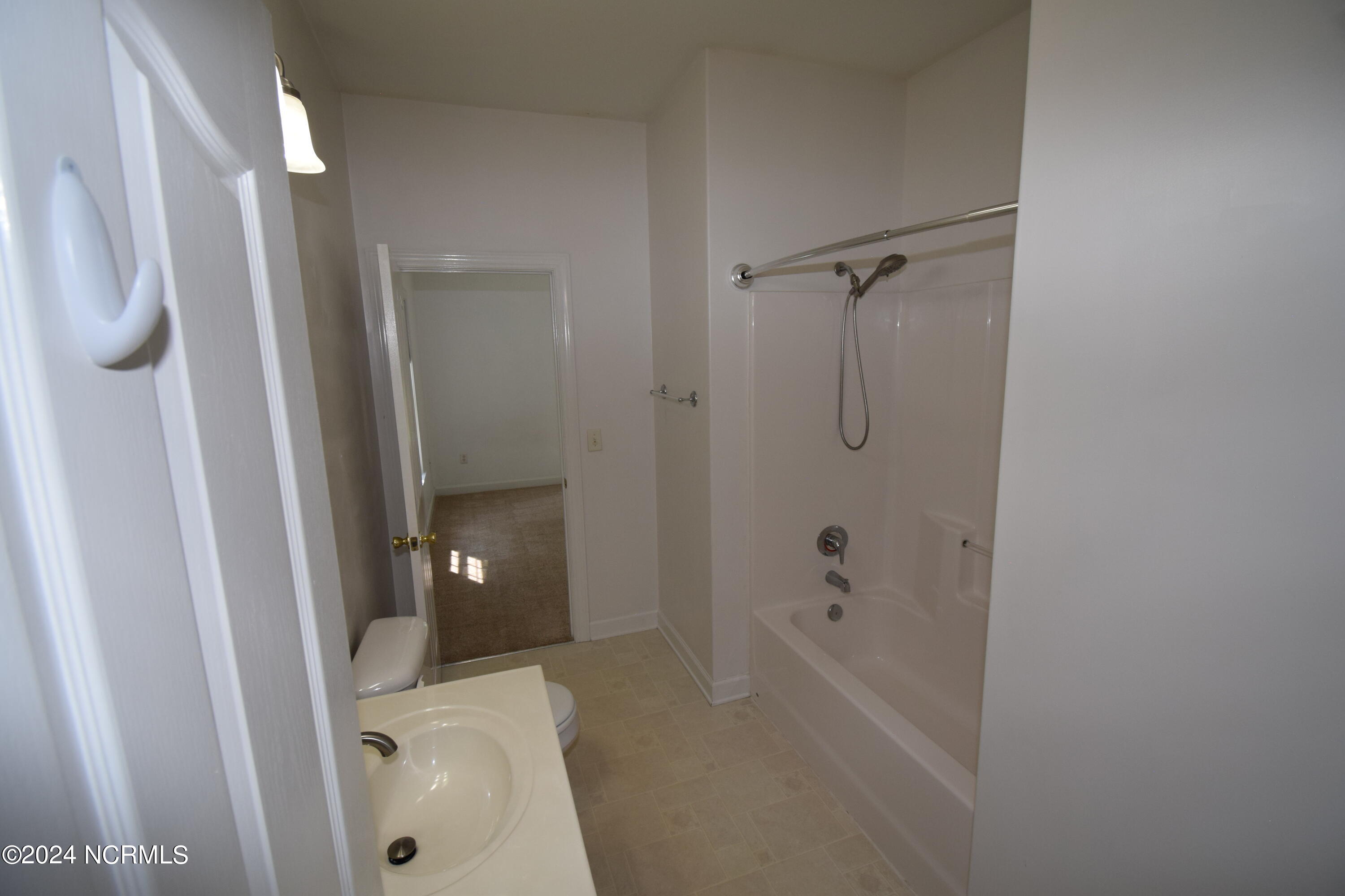 1375 Blue Creek Road Jacksonville, NC 28540 - Photo 28 of 49 DSC_0318