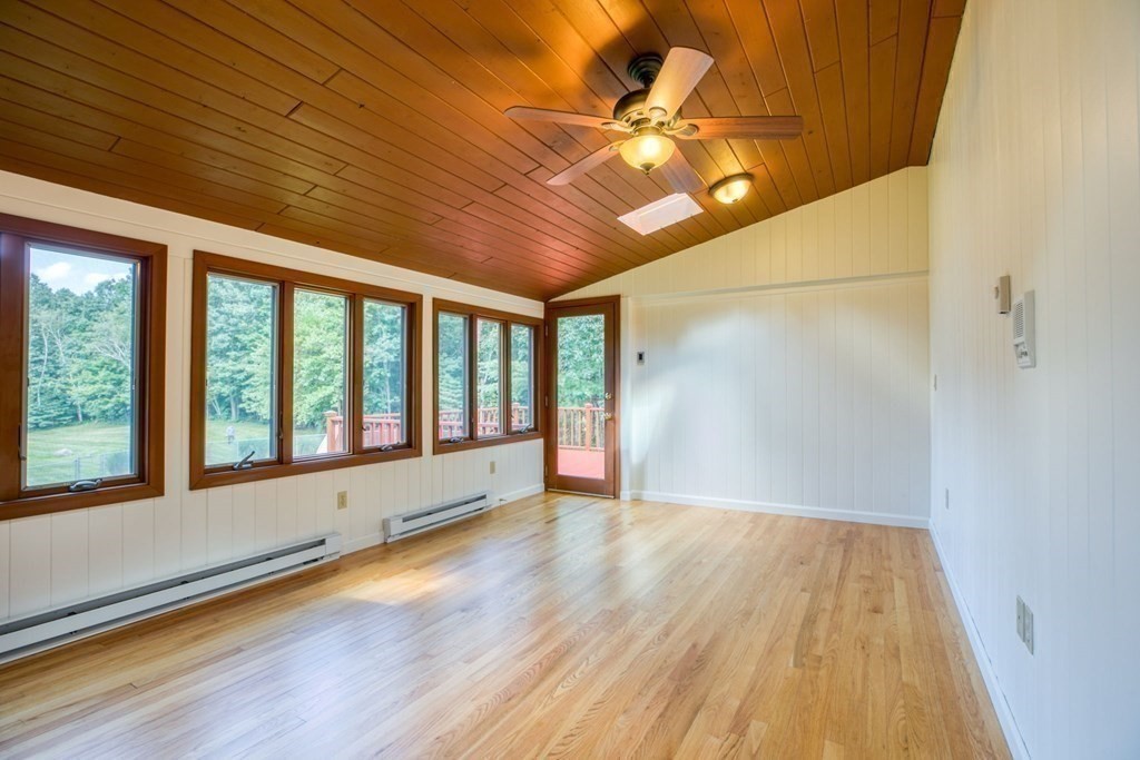 65 White Loaf Road Southampton, MA 01073 - Photo 22 of 33 a view of an empty room with wooden floor and a window