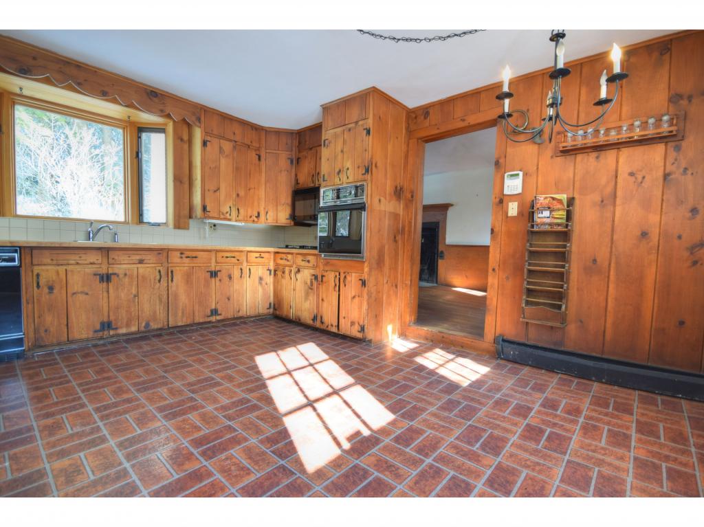190 Baboosic Lake Road Merrimack, NH 03054 - Photo 6 of 25