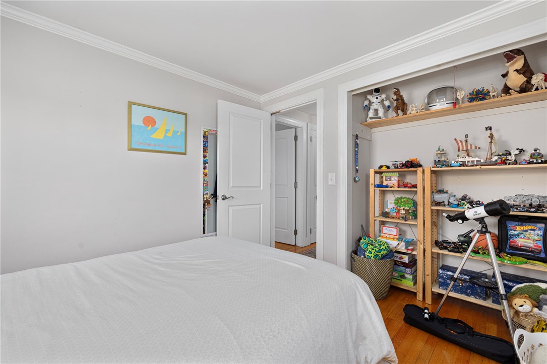 45 Harvey Road Middletown, RI 02842 - Photo 19 of 43