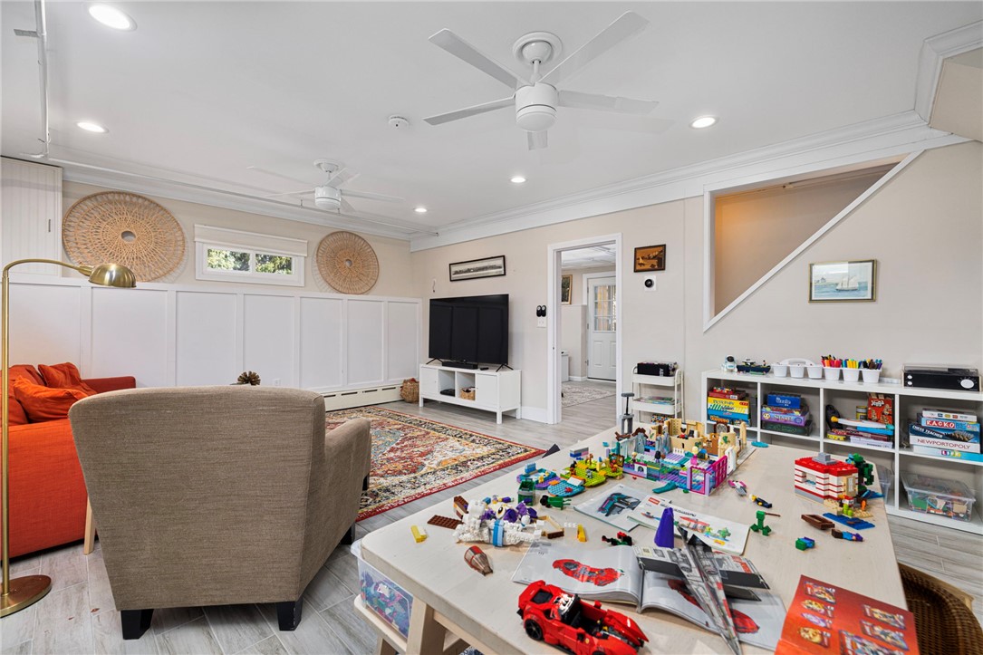 45 Harvey Road Middletown, RI 02842 - Photo 26 of 43