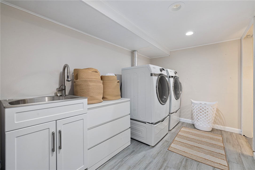 45 Harvey Road Middletown, RI 02842 - Photo 30 of 43