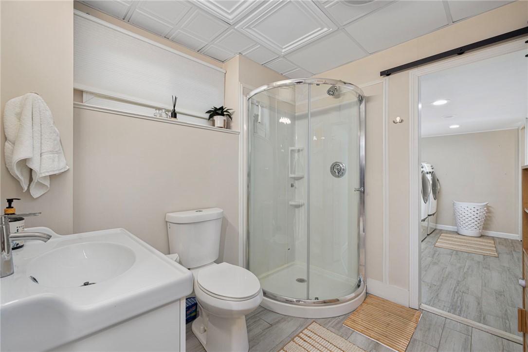 45 Harvey Road Middletown, RI 02842 - Photo 31 of 43