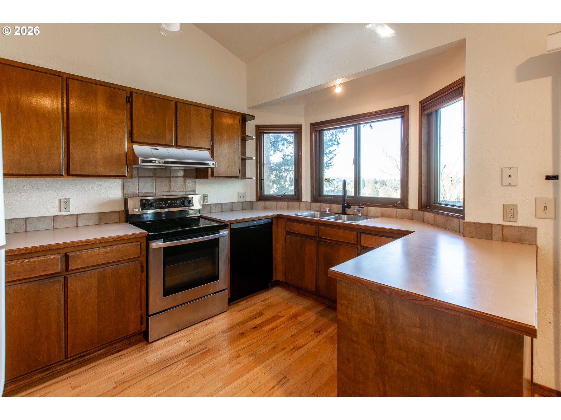 992 Sunset Drive Springfield, OR 97477 - Photo 12 of 31