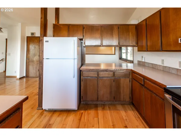 $500,000 | 992 Sunset Drive, Springfield, OR 97477