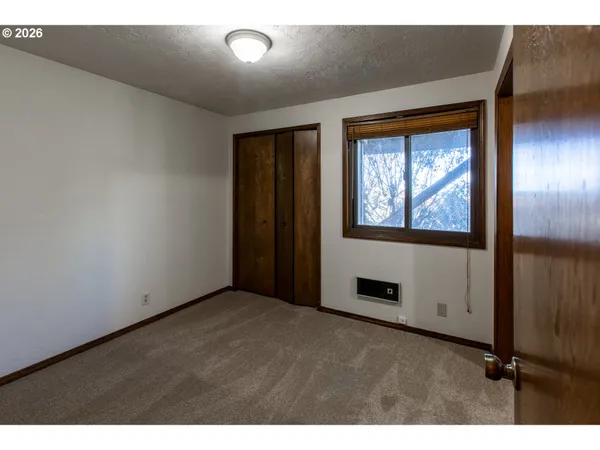 $500,000 | 992 Sunset Drive, Springfield, OR 97477