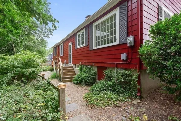$3,850 | 9 Brimblecomb Avenue, Marblehead, MA 01945