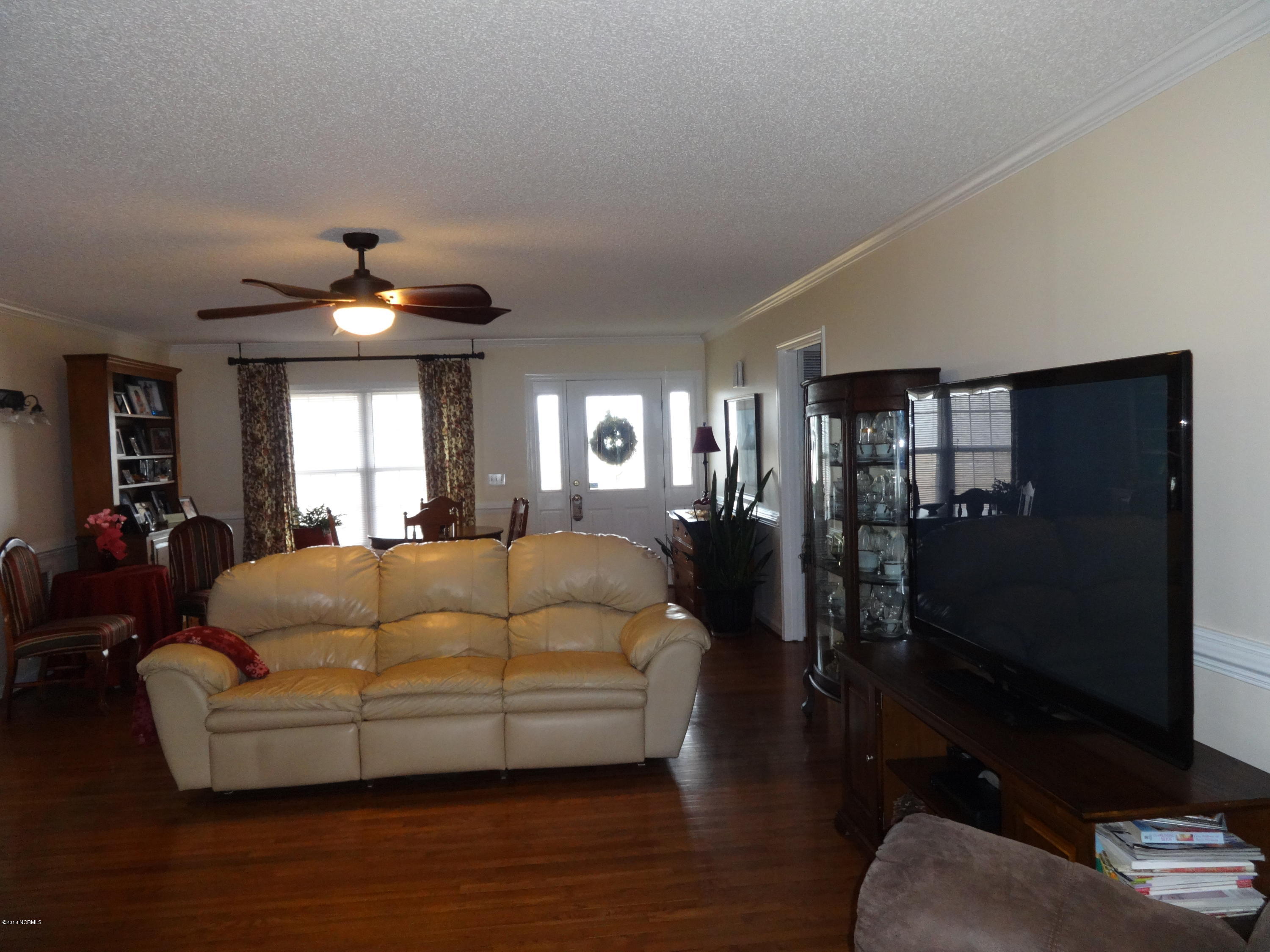 410 Pearson Road Clinton, NC 28328 - Photo 17 of 28 DSC01600