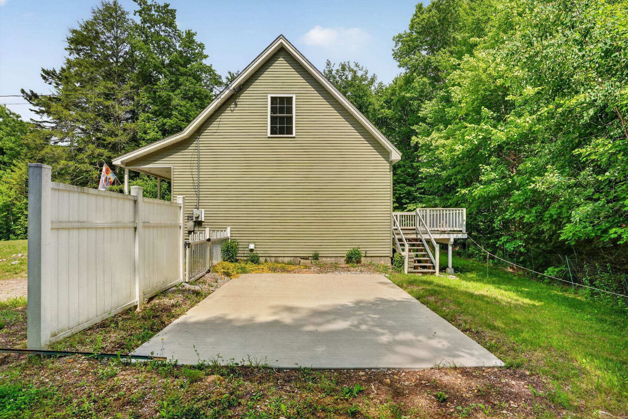 126 Rogers Road Barnstead, NH 03225 - Photo 39 of 49