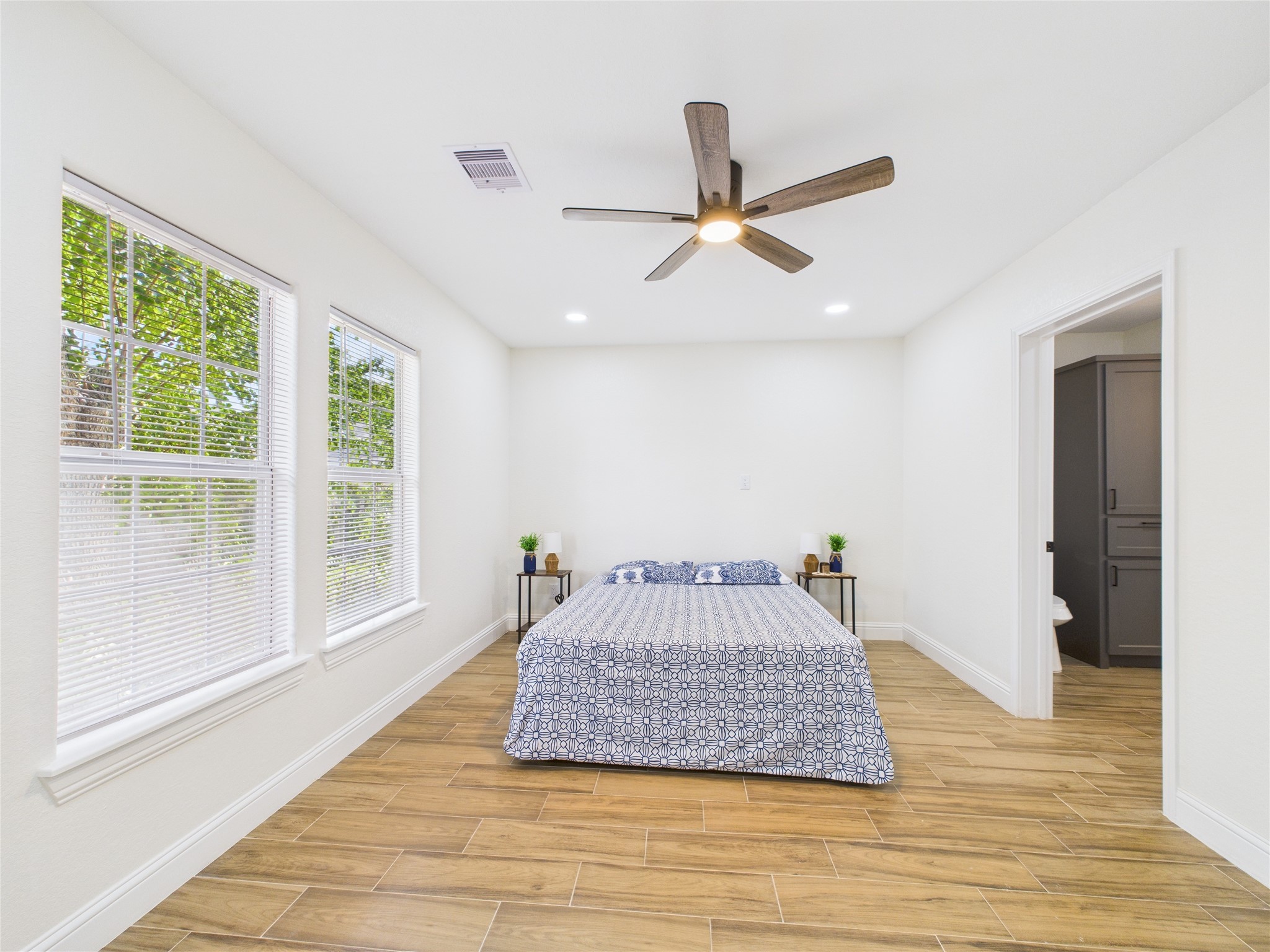 529 West 4th Street Freeport, TX 77541 - Photo 13 of 24 Main bedroom