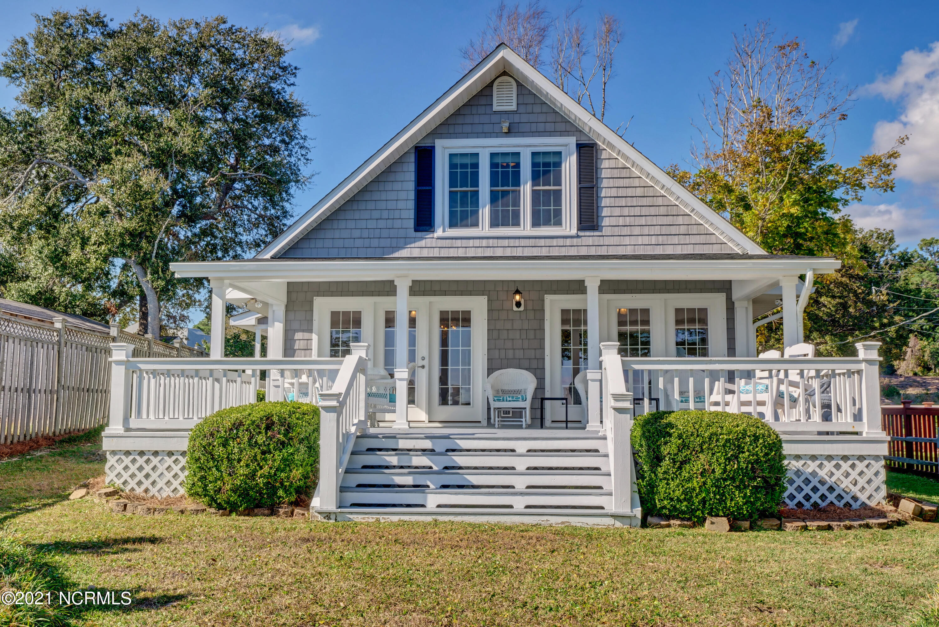 1439 Kings Landing Road Hampstead, NC 28443 - Photo 1 of 47 P7411626_27_28_29_30_31_32