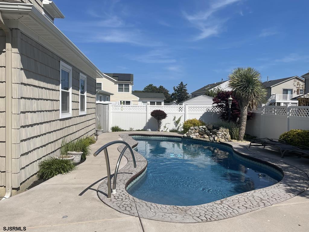 5216 Waterview Drive Brigantine, NJ 08203 - Photo 3 of 57