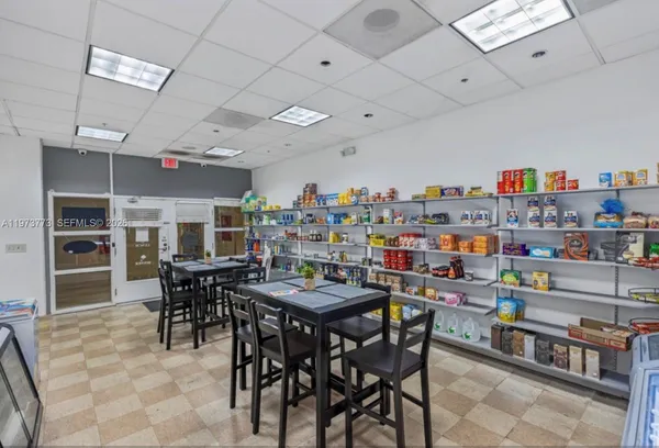 $2,650 | 19390 Collins Avenue, Unit 1219, Sunny Isles Beach, FL 33160