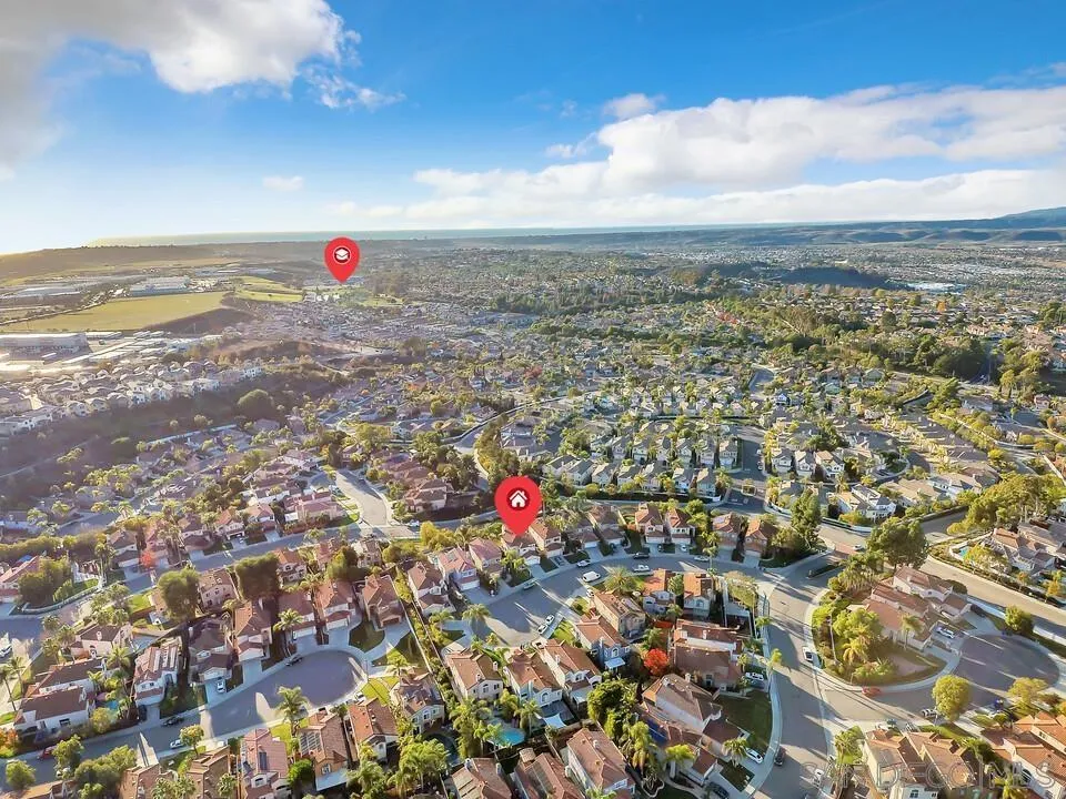 1518 Corte Roberto Oceanside, CA 92056 - Photo 38 of 41 a view of city and mountain