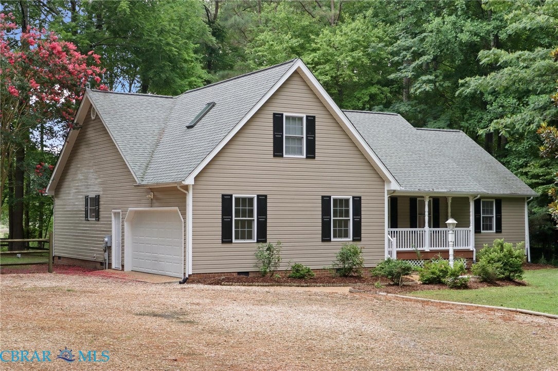 505 Plantation Road North, VA 23128 - Photo 6 of 43