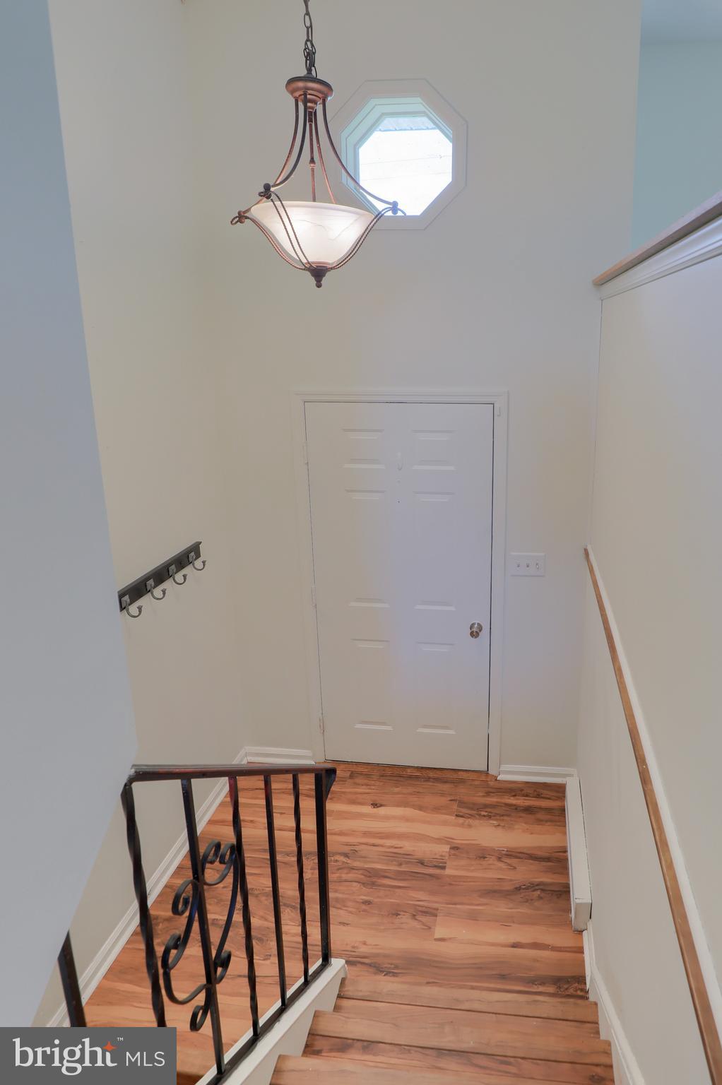 8148 Elizabethtown Road Elizabethtown, PA 17022 - Photo 4 of 38