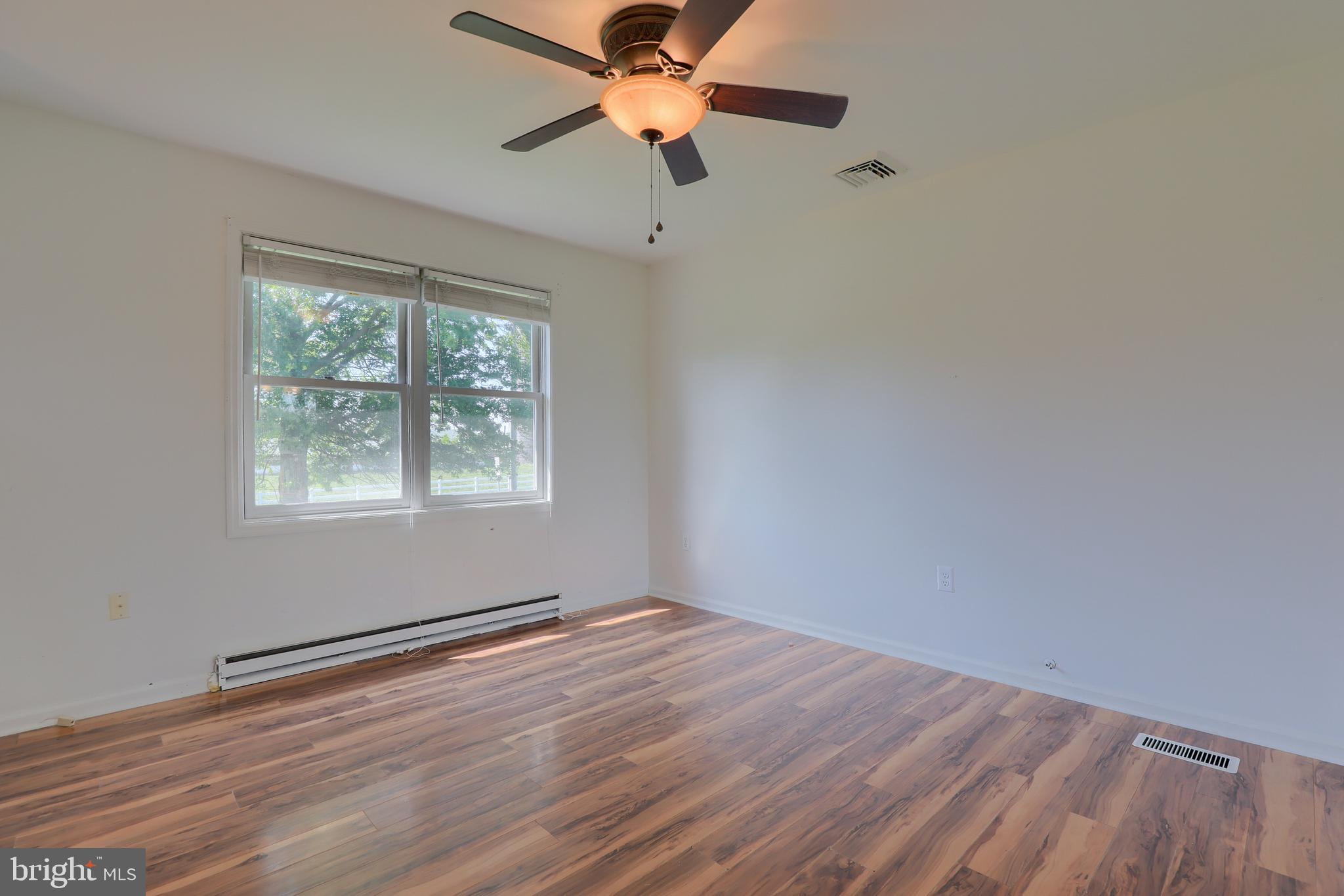 8148 Elizabethtown Road Elizabethtown, PA 17022 - Photo 5 of 38
