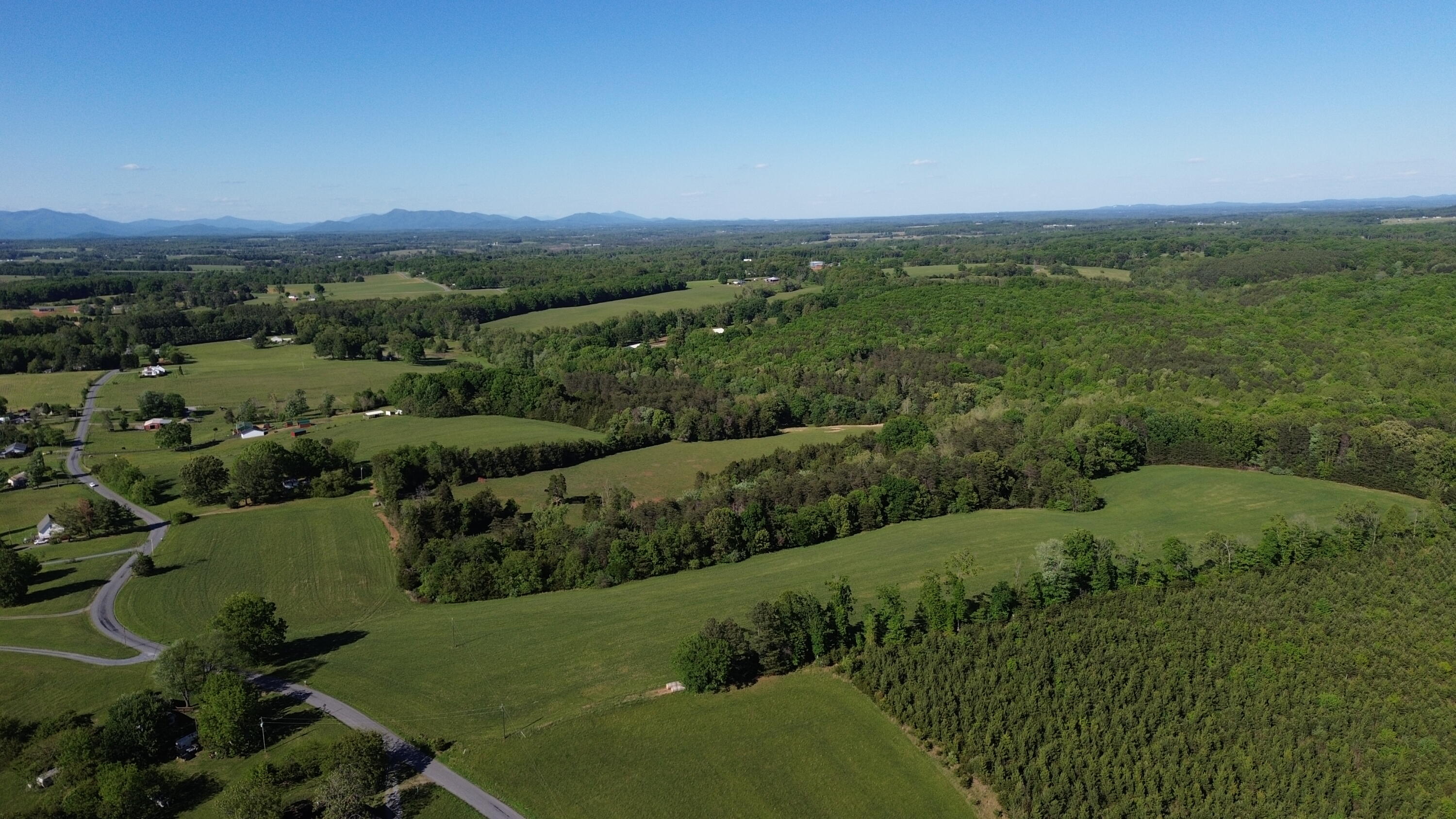 2556 Rock Cliff Road Bedford, VA 24523 - Photo 5 of 35 aerial view of a city