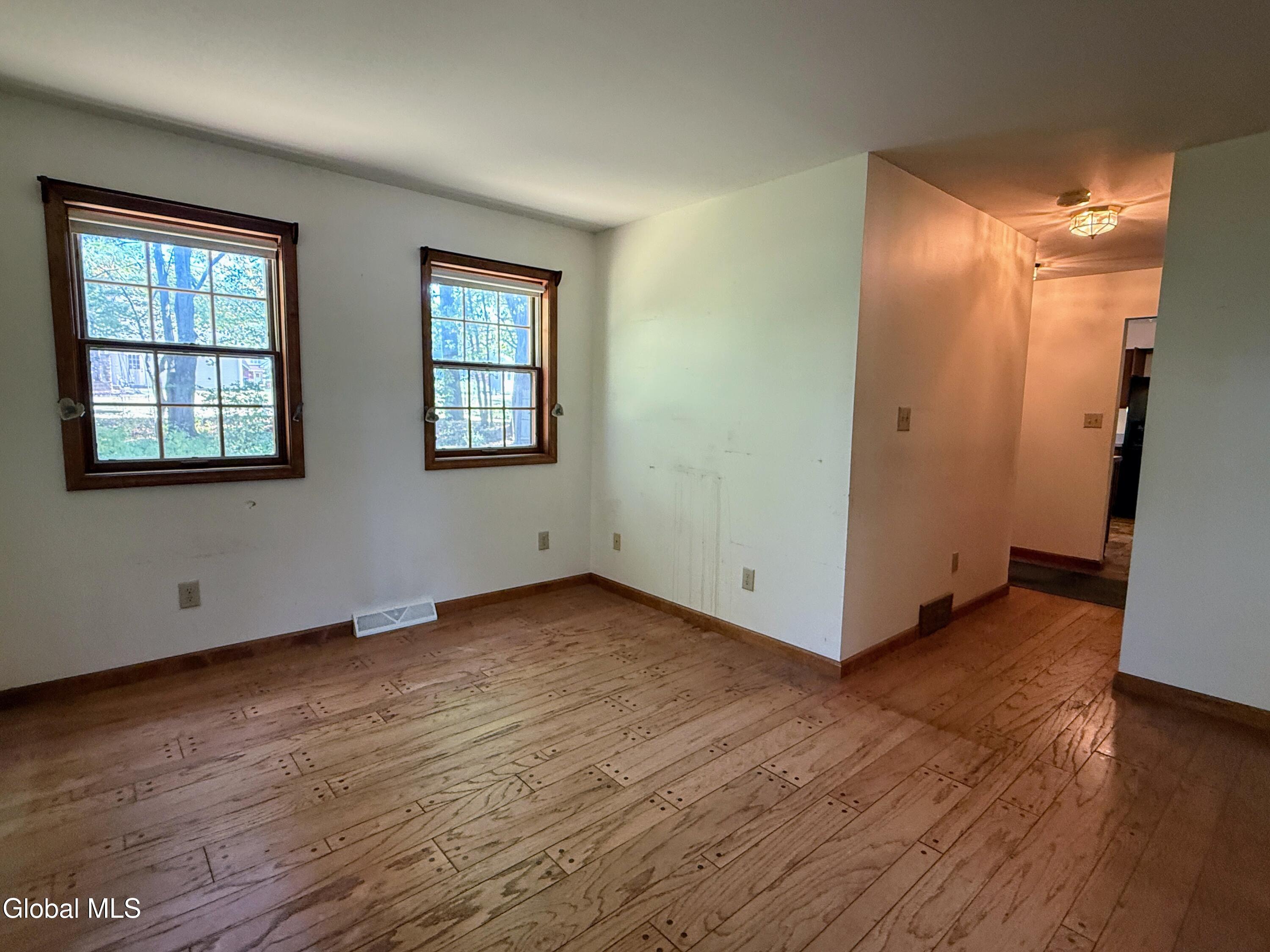 195 Vly Road Schenectady, NY 12309 - Photo 21 of 60 IMG_0247