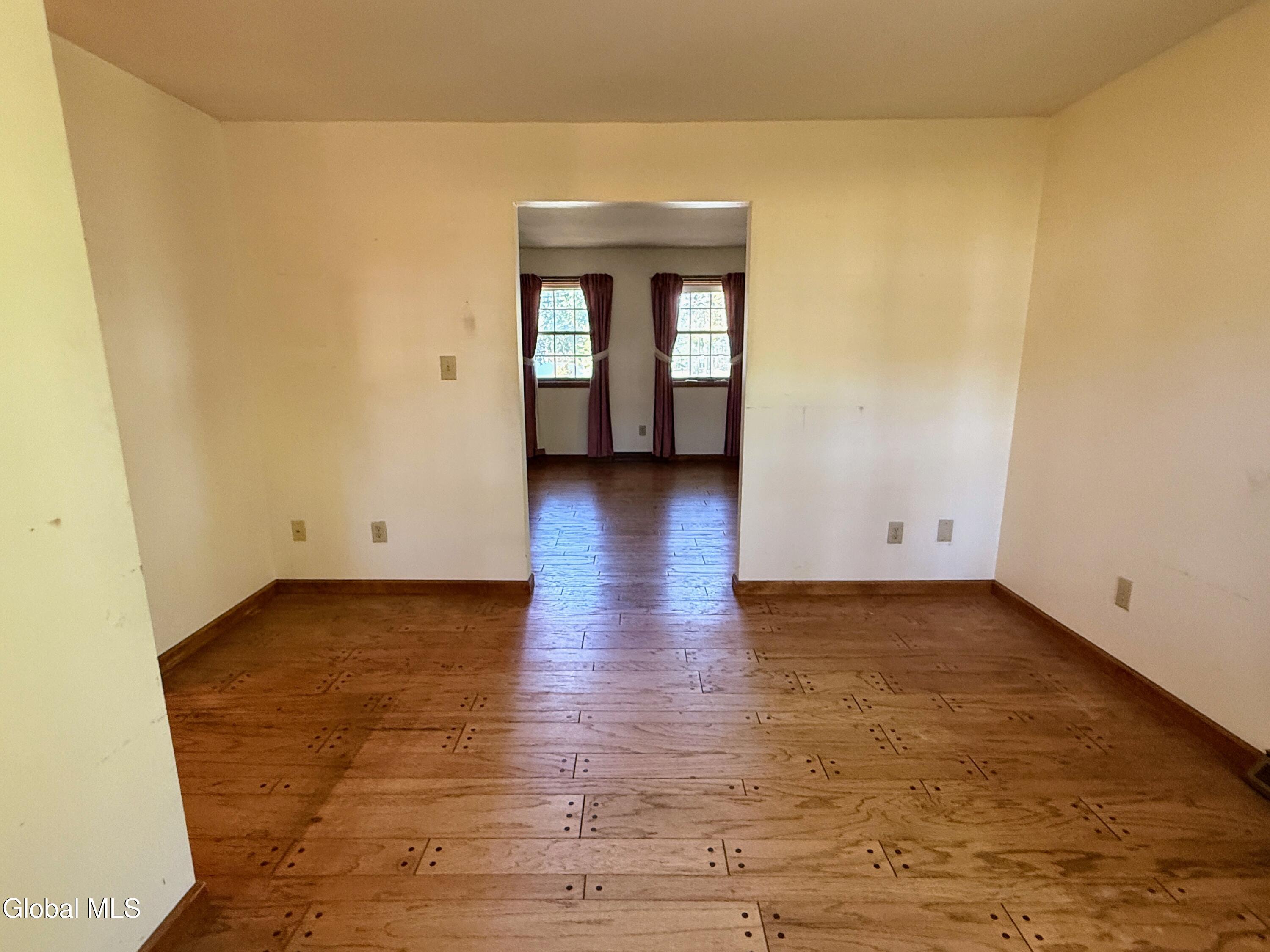 195 Vly Road Schenectady, NY 12309 - Photo 22 of 60 IMG_0249