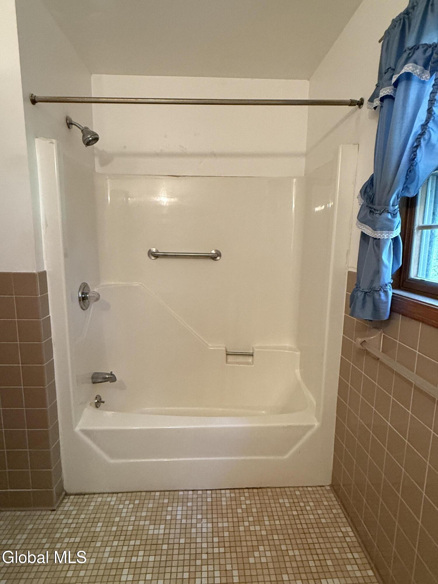 195 Vly Road Schenectady, NY 12309 - Photo 27 of 60 IMG_0257