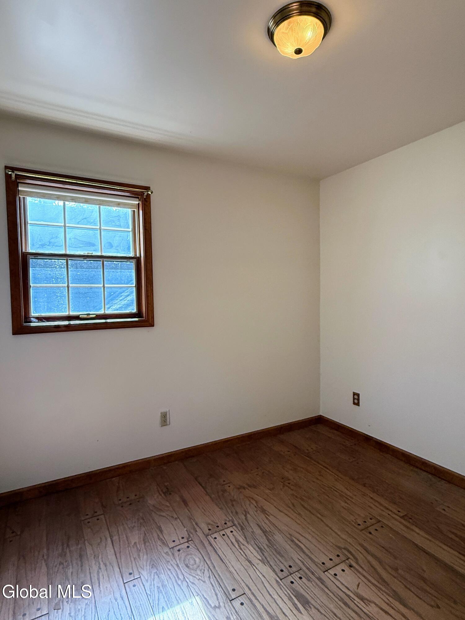 195 Vly Road Schenectady, NY 12309 - Photo 33 of 60 IMG_0265